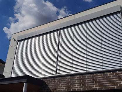 Venetian Blinds (Aluminium) (Free Track Free Installation)