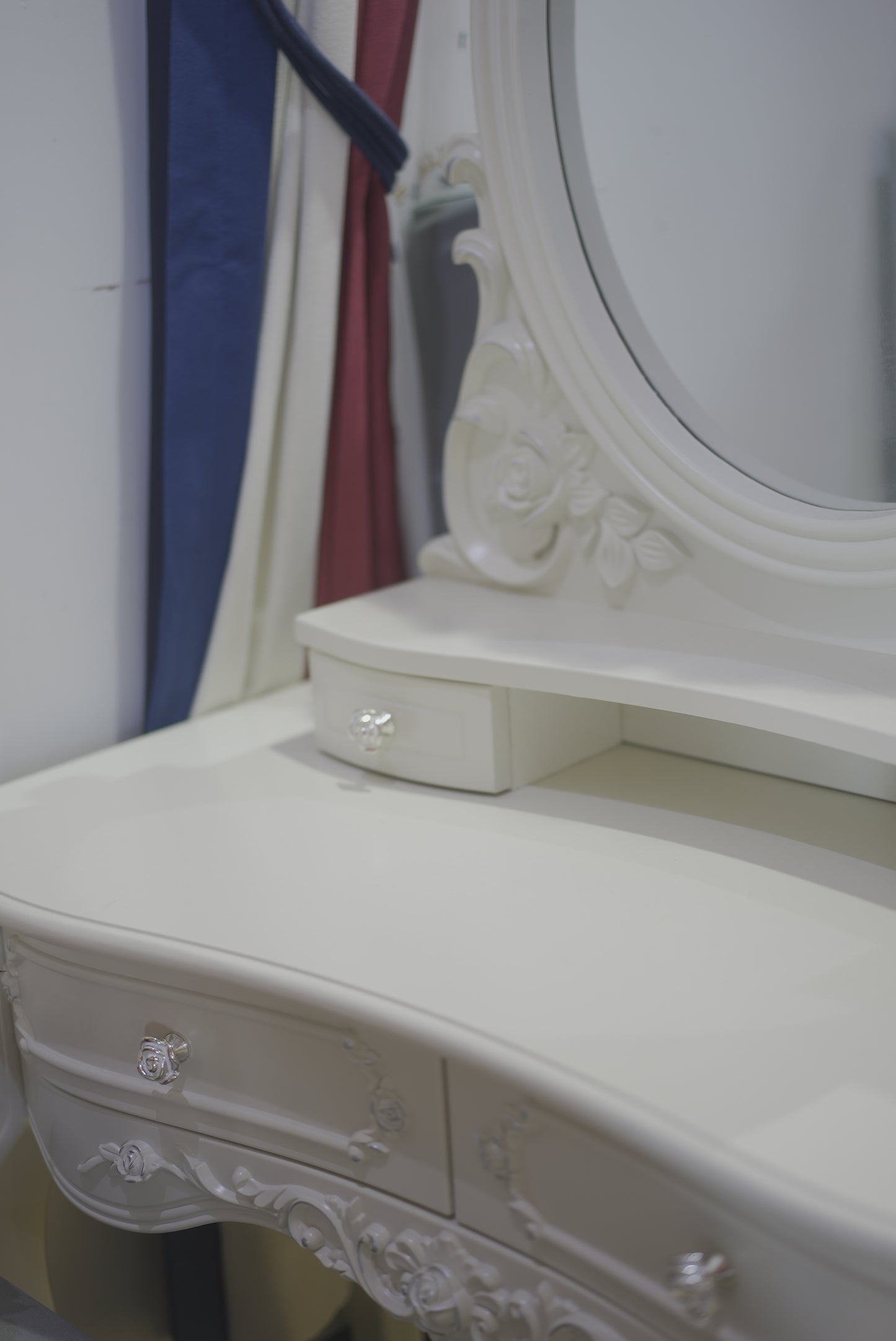 White Vintage Dressing Table with Stool