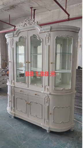 White Vintage Wine Cabinet