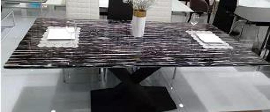 Dinging table